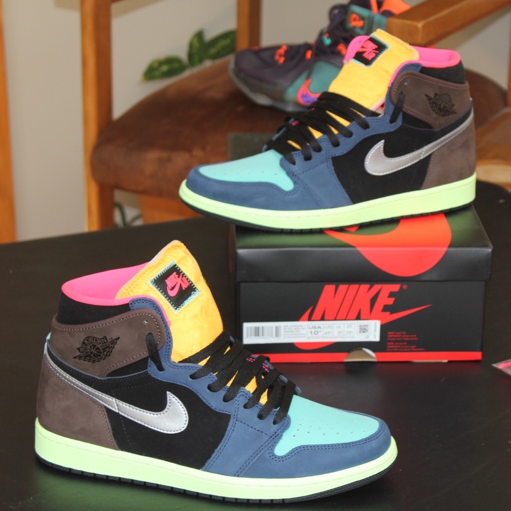 Jordan 1 Retro High OG Tokyo 2020 - 555088-201